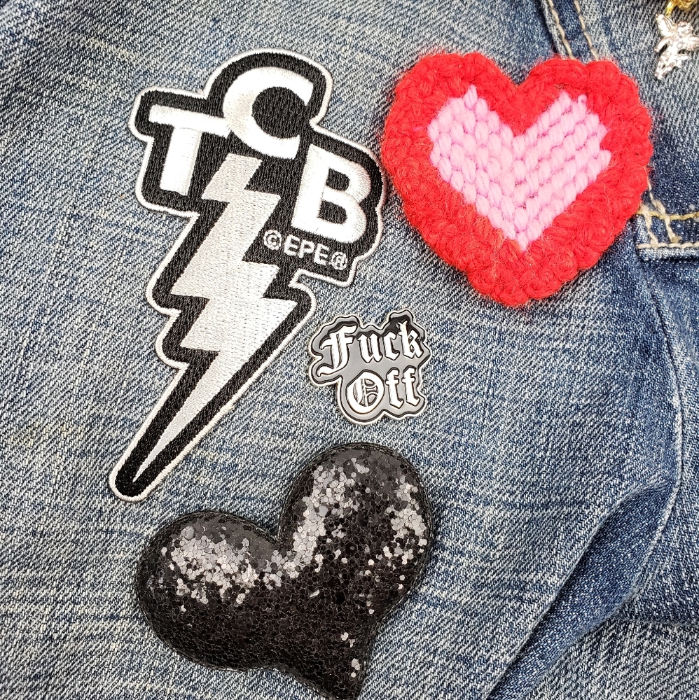 ❗5/$25 SALE❗F*ck Off Silver Punk Rock Brooch Pin - Picture 2 of 4